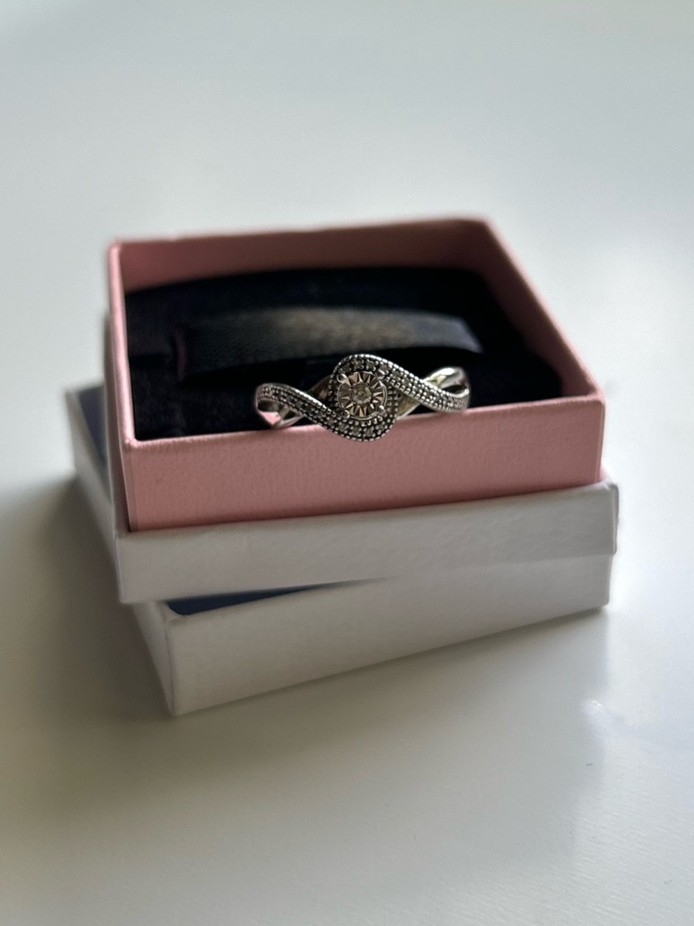 Kay Jewelers Silver Diamond Ring